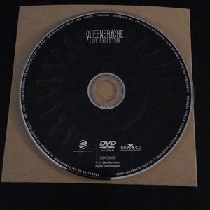 Scorpions & Berlin Philharmonic: Moment of Glory Live DVD